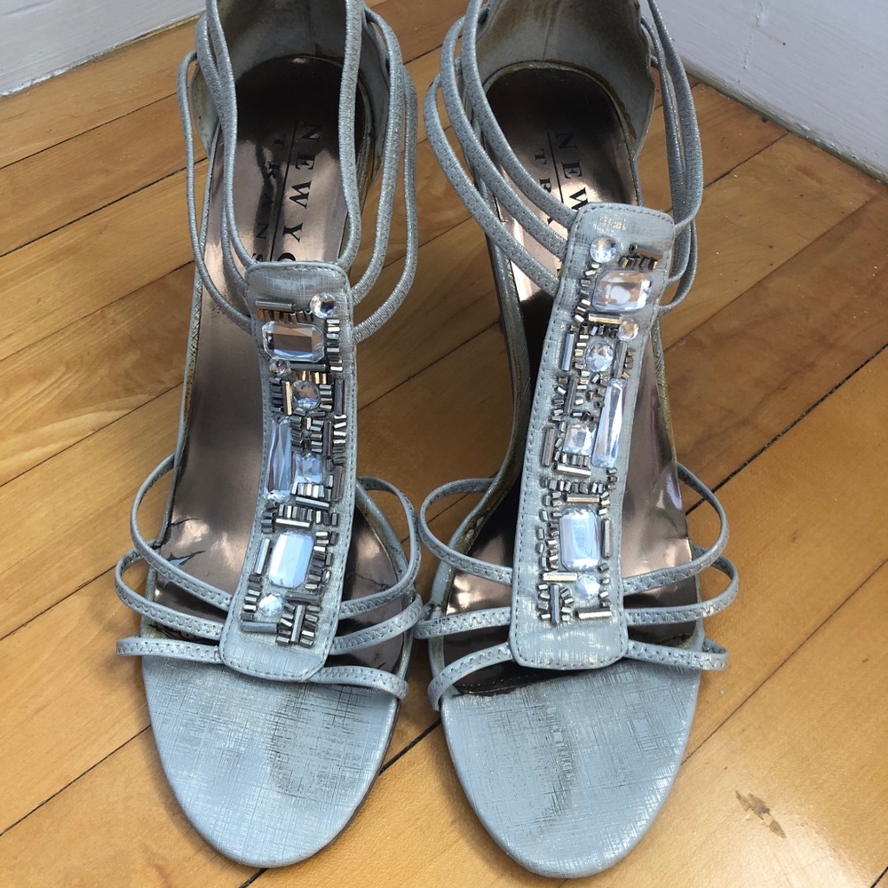 🧿 2/$35 New York Transit heels